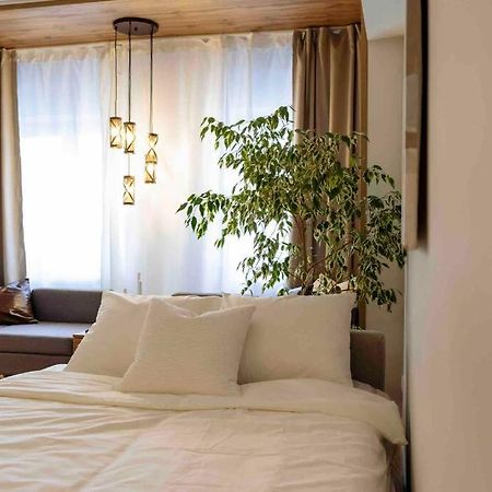 Апартаменты Stunning Views 2Br Intercontinental Flat Бухарест Экстерьер фото