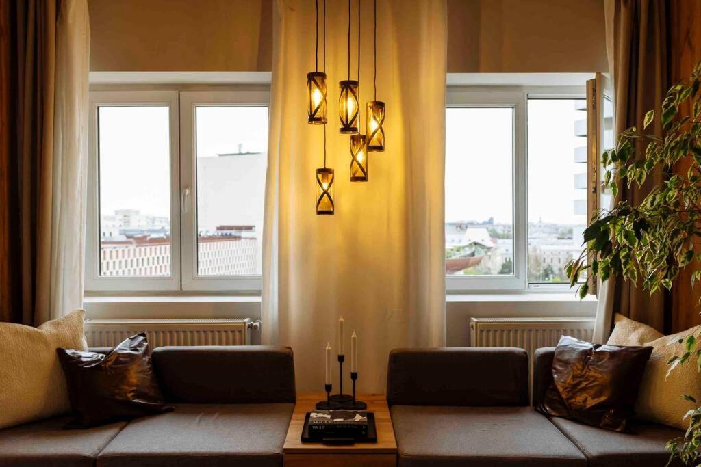 Апартаменты Stunning Views 2Br Intercontinental Flat Бухарест Экстерьер фото